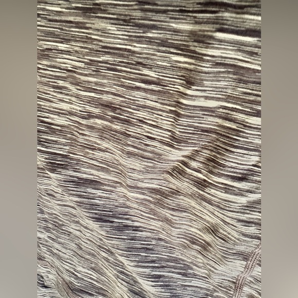 Lululemon Exercise Tank - Picture 3 of 7